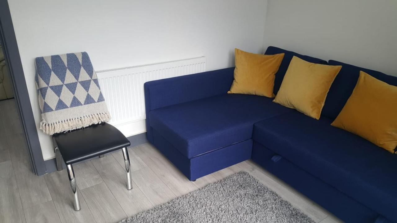 Homestay In Birmingham Sleeps 8 - Free Parking & Wifi Kültér fotó