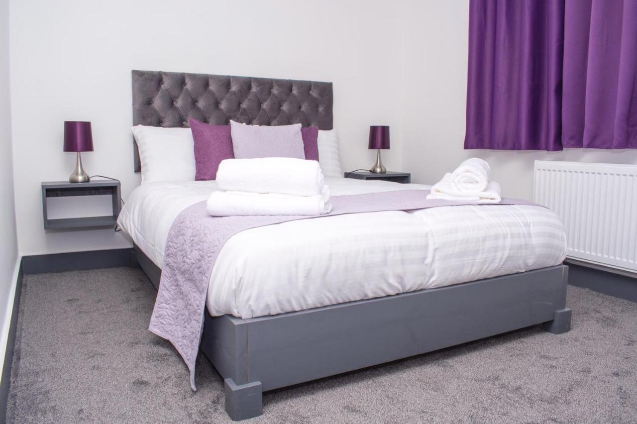 Homestay In Birmingham Sleeps 8 - Free Parking & Wifi Kültér fotó