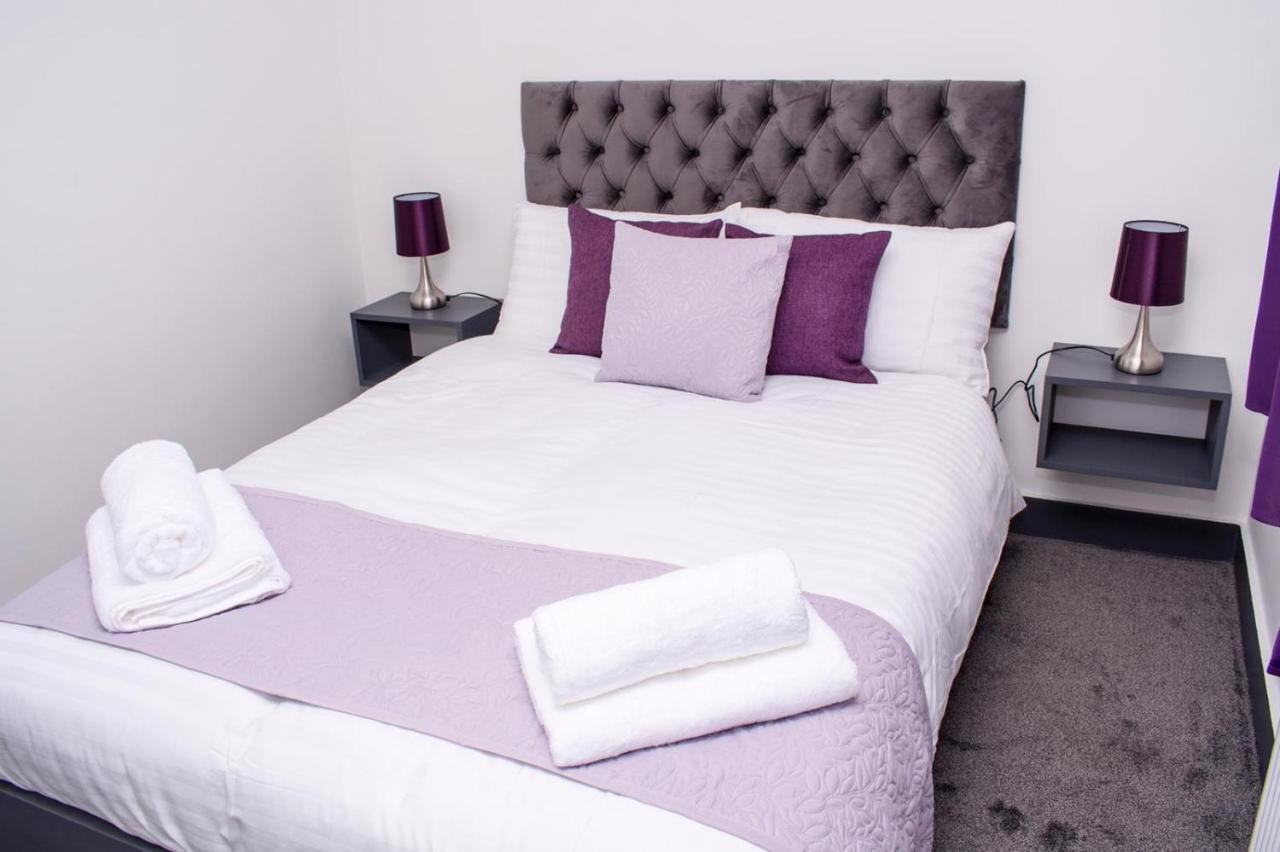 Homestay In Birmingham Sleeps 8 - Free Parking & Wifi Kültér fotó