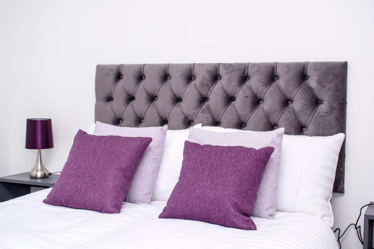 Homestay In Birmingham Sleeps 8 - Free Parking & Wifi Kültér fotó