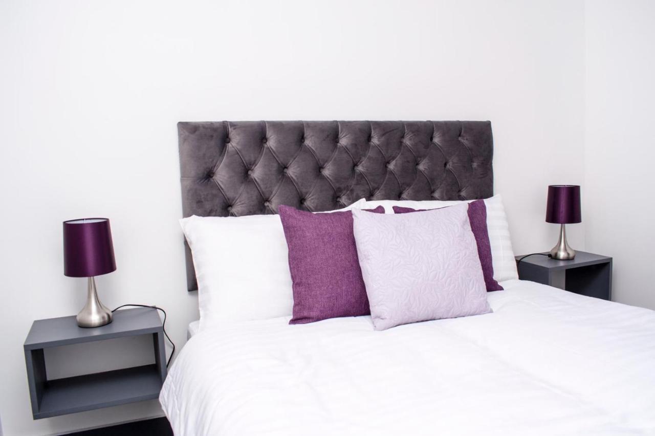 Homestay In Birmingham Sleeps 8 - Free Parking & Wifi Kültér fotó