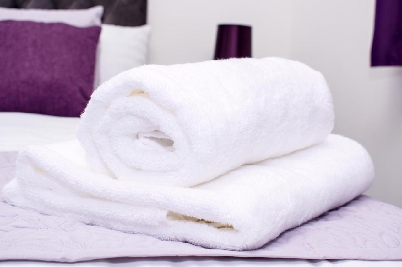 Homestay In Birmingham Sleeps 8 - Free Parking & Wifi Kültér fotó
