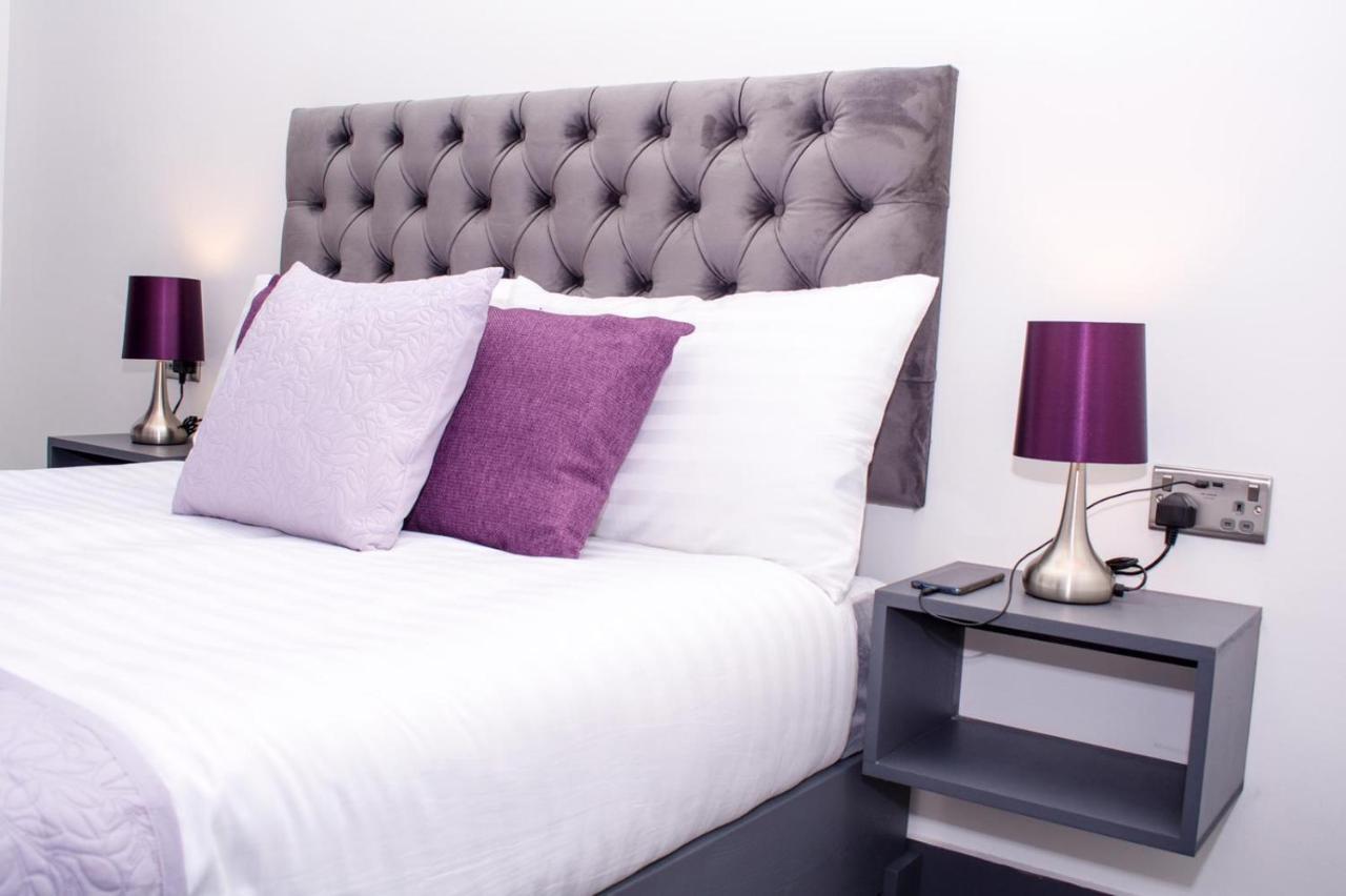 Homestay In Birmingham Sleeps 8 - Free Parking & Wifi Kültér fotó