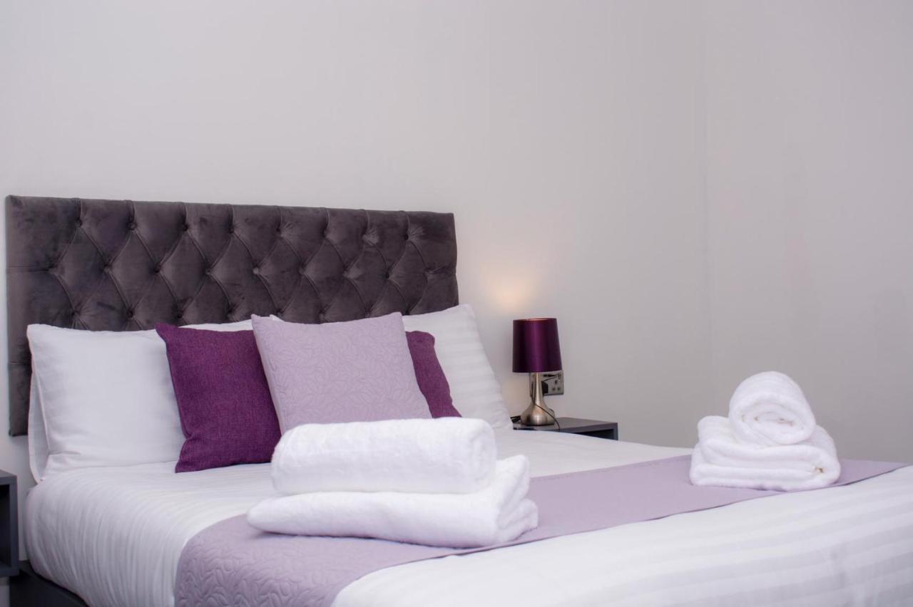 Homestay In Birmingham Sleeps 8 - Free Parking & Wifi Kültér fotó