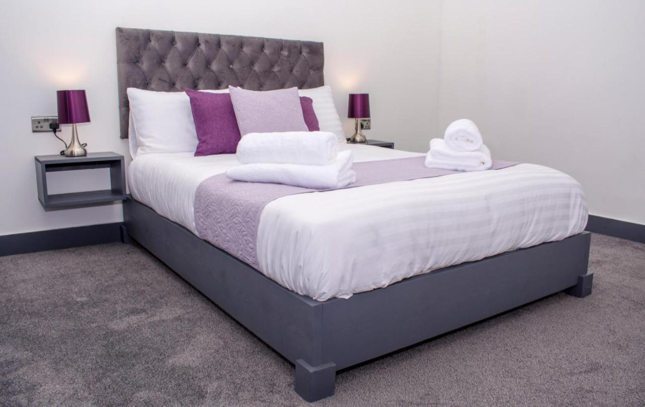 Homestay In Birmingham Sleeps 8 - Free Parking & Wifi Kültér fotó